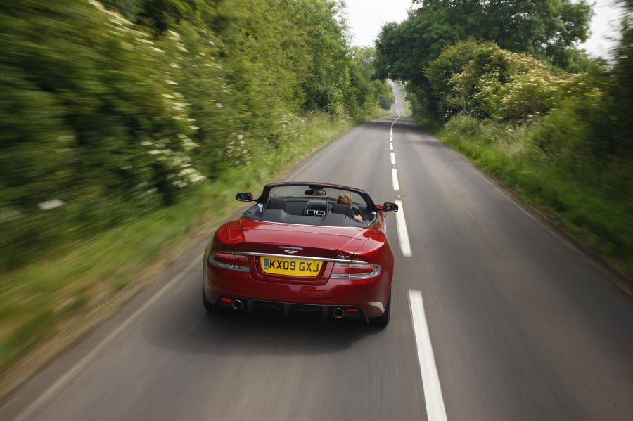  Aston Martin DBS Volante 2009 года  (UK) (фото 20 из 47)